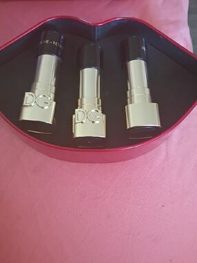 Dolce & Gabbana Gold and Black Lipstick Trio in Red Heart Case